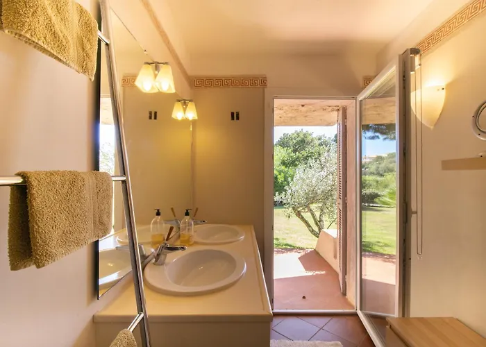 A Cala D Oro Et Privee Pour 8 * Porto-Vecchio (Corsica)